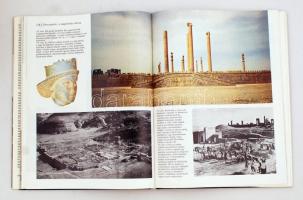 A múlt születése c. sorozat 20 kötete. Bp., 1984. Helikon. Sok képpel, illusztrációval számos történ...