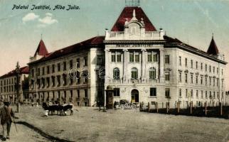 Gyulafehérvár, Törvényszéki palota / Palace of Justice, automobile (EB)