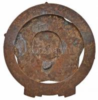 ~1950. "Határőr" zománcozott fém jelvény (55mm) T:2-,3 zománchiba