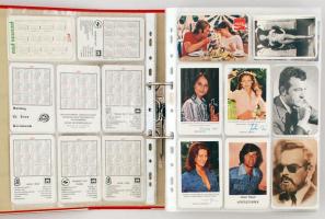 1977-81 Színvonalas kártyanapatár gyűjtemény, összesen legalább 1300 db különböző! kártyanaptár igényesen, gyűrűs berakóban prezentálva, lehegesztve.