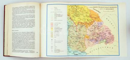 Erdély rövid története. Főszerk.: Köpeczi Béla. Bp., 1989, Akadémiai Kiadó. Kartonált papírkötésben,...