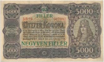 1923. 5000K T.W. jelöléssel, nyomdahely jelölés nélkül "40 FILLÉR NEGYVEN FILLÉR" felülbélyegzéssel T:III,III- Hungary 1923. 5000 Korona "T.W." with "40 FILLÉR NEGYVEN FILLÉR" overprint C:F,VG Adamo K39B