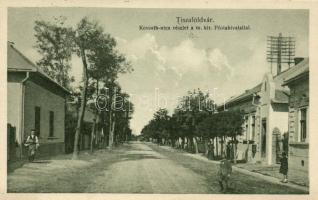 Tiszaföldvár, Kossuth utca, postahivatal; Király Lajos fényképész felvétele