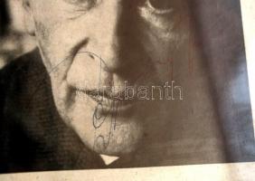 Déry Tibor (1894-1977) író aláírása az őt ábrázoló képen, keretezett, 13x11 cm