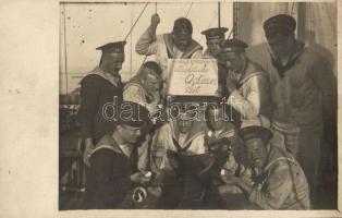 1916 Húsvéti üdvözlet az SMS Karlsburg matrózaitól / Easter gretting from the mariners of SMS Karlsburg, K.u.K. navy photo