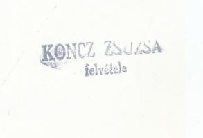 cca 1980 Koncz Zsuzsa fotóriporter felvétele Vas István(1910-1991) költő, 21x17 cm