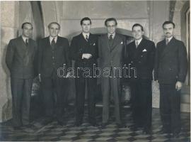 cca 1940 Ifj. Horthy Miklós (1907-1993) diplomata (balról a harmadik), 17x23 cm