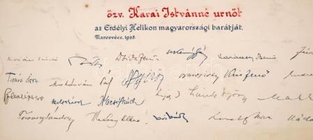 1935 Helikoni közösség néven ismert a romániai magyar írók és költők szabad íróközössége, amelynek f...