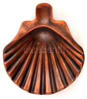 Dekoratív kagyló alakú bronz tálka, 15x14 cm