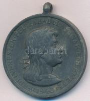 1940. "Erdélyi részek felszabadulásának emlékére" cink kitüntetés mellszalag nélkül. Szign.: BERÁN T:2,2-  Hungary 1940. "Commemorative Medal for the Liberation of Transylvania" zinc decoration without ribbon. Sign.:BERÁN C:XF,VF
