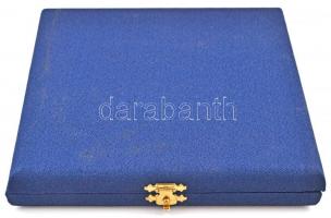 Olaszország DN "Campania régió - Az elnök" ezüstözött, zománcozott fém emlékplakett díszto...