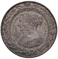 Nagy-Britannia 1851. &quot;Viktória királynő és Albert herceg / Nemzetközi Világkiállítás London 1851&quot; fém emlékérem. Szign.: Allen &amp; Moore (50,5mm) T:2- karc Great Britain 1851. &quot;Queen Victoria and Prince Albert / The International Industrial Exhibition London 1851&quot; metal commemorative medal. Sign.: Allen &amp; Moore (50,5mm) C:VF scratched