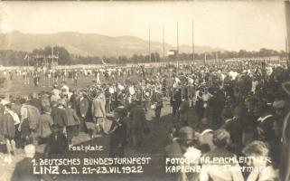 1922 Linz an der Donau. 1. Deutsches Bundesturnfest, Festplatz. Fotograf Fr. Pachleitner / Sports Festival, photo