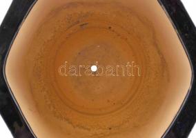 XX. sz eleje: Két részből álló talpas kaspó. Papagájokat és trópusi virágokat ábrázoló díszítéssel. ...