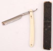 Dreher Ignácz és Fia borotva, eredeti dobozában, jelzett, pengéje sérült