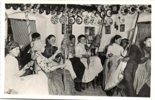 Fonóház, Sztána / Transylvanian folklore from Sztána, spinning house (EK)