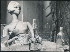 cca 1960 Egy régi házibuli ottfelejtett szöszikéje, 15x21 cm