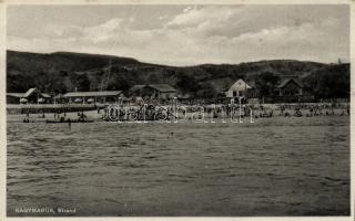 Nagymaros, strand (fa)