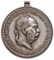 1911. "Ezüst Katonai Érdemérem" fehérfém kitüntetés korona felfüggesztés nélkül, mellszalag nélkül T:2,2- Hungary 1911. "Silver Military Merit Medal" white metal decoration without crown suspension, without ribbon T:XF,VF NMK 237.