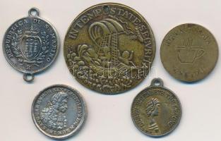 5db-os vegyes zseton és emlékérem tétel, közte DN "Italautomata zseton" Cu zseton T:vegyes