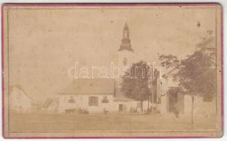 cca 1880 Dunaföldvár, Görögkeleti templom és főtér, Blaho Ede helyi festész és fényképész vizitkártya méretű, keményhátú városképe, 10x6,5 cm