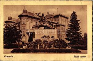 Kaposvár, Hősök szobra (fa)