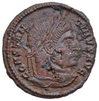 Római Birodalom / Arles / I. Constantinus Kr. u. 321. Follis Cu (2,45g) T:2- ü. Roman Empire / Arles / Constantine I AD 321. Follis Cu CONSTAN-TINVS AVG / D N CONSTANTINI MAX AVG - VOT . XX - P(crescent)A (2,45g) C:VF ding RIC VII 233.