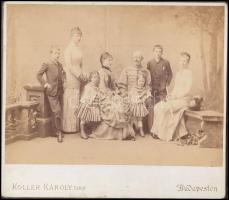 cca 1890 Különleges családi fotó három ikerpárral, Koller Károly budapesti műterméből, 21x24 cm