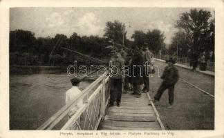 Pöstyén, horgászat a Vág folyón / fishing (EK)