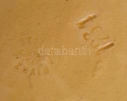 Steidl Znaim virágmintás tál, apró hibával, jelzett, d: 20 cm