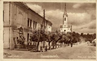 Dunaújváros, Dunapentele, Sztálinváros; állami elemi iskola, Római katolikus templom (fa)