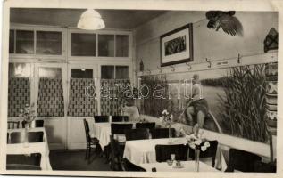 Budapest III. Kugler Ferenc Sipos Halászkert étterme, belső; Lajos utca 46. (EK)