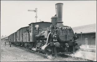 Hungarian locomotive, Nr. 326.025, Békéscsaba, photo Hellmuth Figihuber