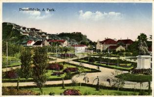 Dunaföldvár, park, Somló manó kiadása (EK)