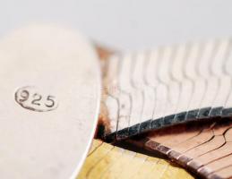 Fonott mintájú ezüst(Ag) nyaklánc, jelzett, h: 42 cm, h: 28,9 g