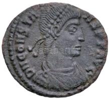 Római Birodalom / Siscia / Constans 337-350. Maiorina Br (2.09g) T:2 Roman Empire / Siscia / Constans 337-350. Maiorina Br "DN CONSTA-NS PF AVG / FEL TEMP REPARATIO / GammaSIS" (2.09g) C:XF RIC VIII 244.