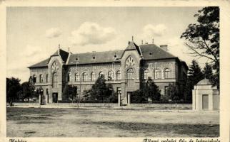 Mohács, Polgári fiú és leányiskola, kiadja Fridrich Oszkár (EK)