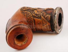 1862 Lovas mintával díszített régi tajtékpipa 1862-es évszámmal, h: 10 cm