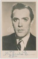 1944 Benkő Gyula (1918-1997) színész aláírása őt ábrázoló fotólapon