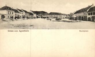 Szentágota, Agnetheln; Marktplatz / market place, shops