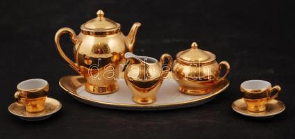 cca 1900 Játék teáskészlet, gazdag aranyozással. (sérülésekkel) / Toy tea set