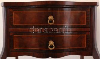 Biedermeyer stílusú fiókos asztalka, fenyő alapon dió funér,  m:72 cm 34×52 cm