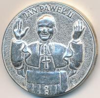 Lengyelország 1983. "II. János Pál / 600 éves a Jasna Góra-i kolostor" jelzett Ag emlékérem (22.60g/0.800/31mm) T:1 Poland 1983. "John Paul II / 600th Anniversary - Jasna Góra Monastery" Ag medal with hallmark (22.60g/0.800/31mm) C:UNC