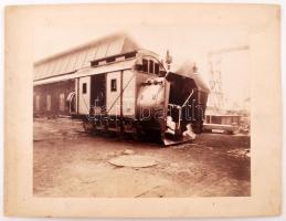cca 1910 MÁV hóhányó mozdony 1894-es építésű szerelvény / Snow-mounter railway machine 33x27 cm