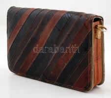 Kígyóbőr retikül, csíkos mintázattal, 25×16,5×5,5 cm