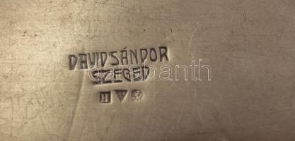 Fogpiszkálótartó, jelzett (Dávid Sándor Szeged) ezüstözött fém, 9,5×3,5 cm