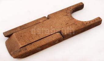 Régi fa csizmalehúzó, 33×11 cm