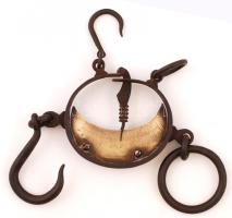 Patkómérleg, h: 27 cm