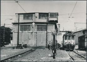 1992 Budapest, A ráckevei HÉV vonal vágóhídi végállomásán, 3 db feliratozott fotó Karai S. jelzéssel...