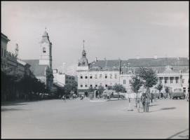 cca 1940 Korschelt Miklós (1900-1982) felvételei Kolozsvárról, 4 db feliratozott, pecséttel jelzett ...